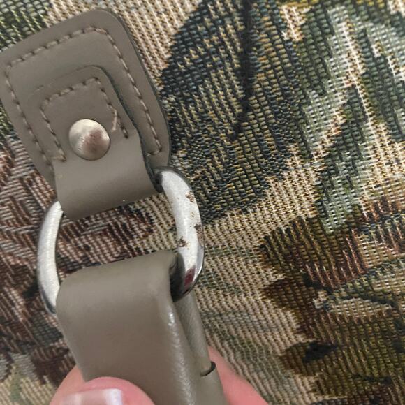 Diane von Furstenberg Vintage Floral Tapestry Travel Makeup Case 9"x12" - Picture 9 of 16